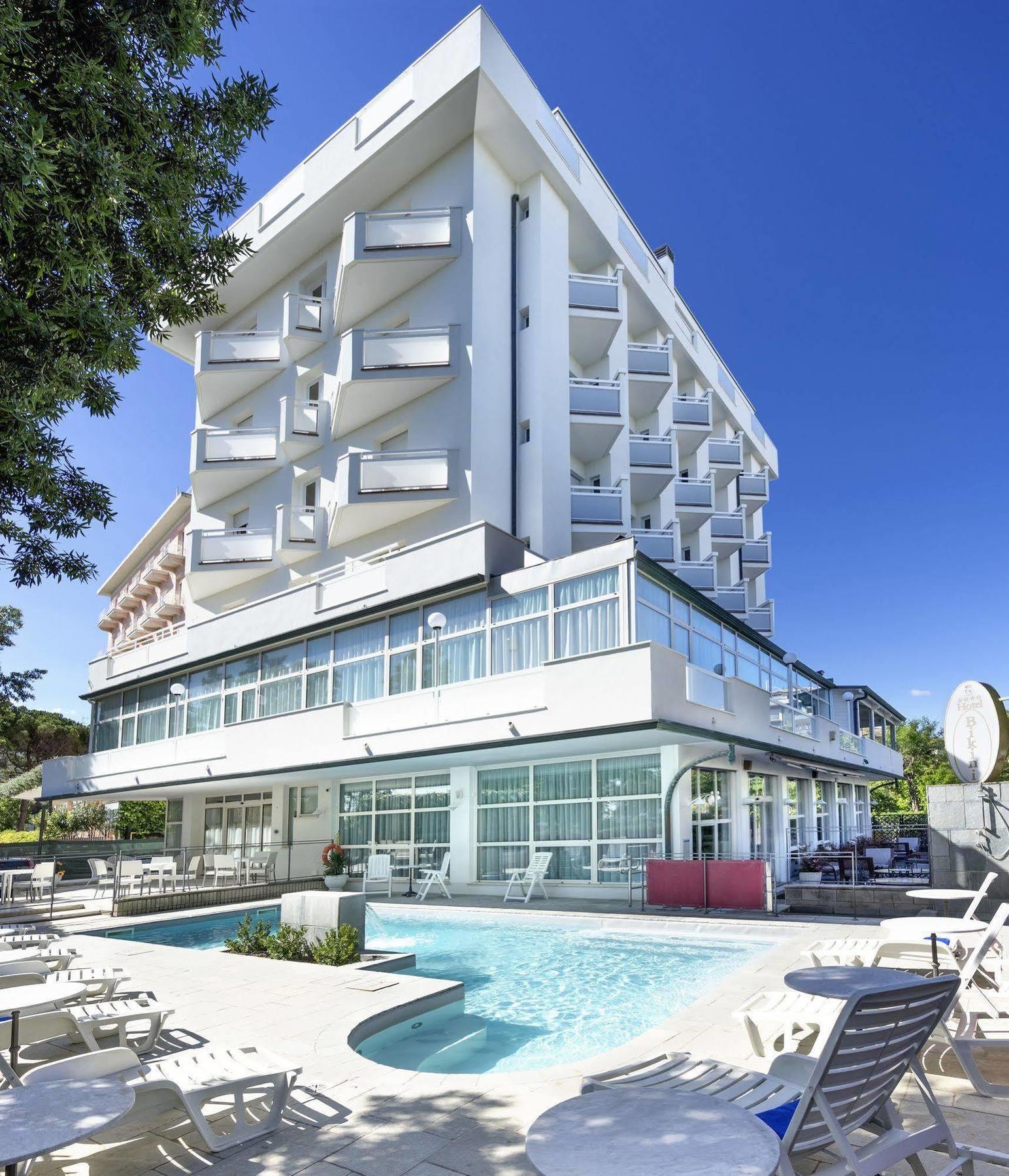 Hotel Bikini Rímini Exterior foto